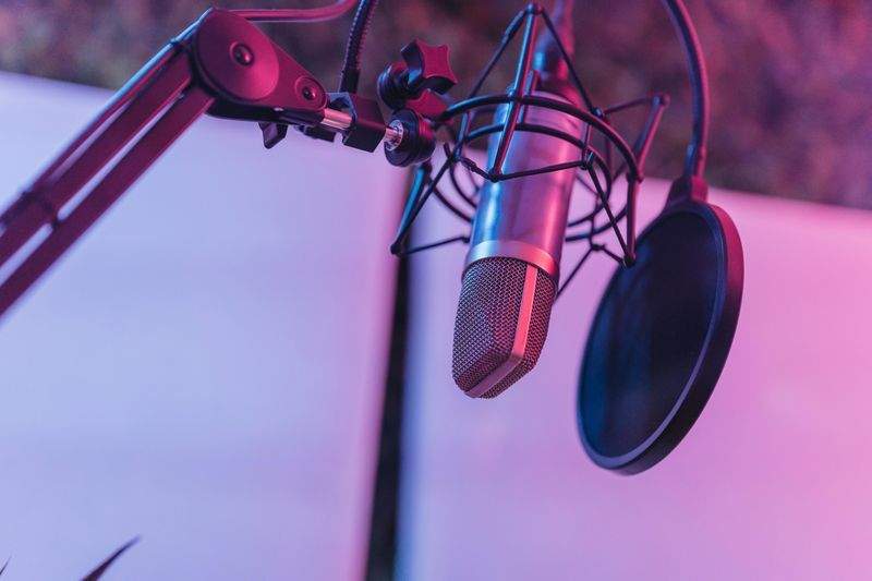 HarbourMic Podcast Studio 12
